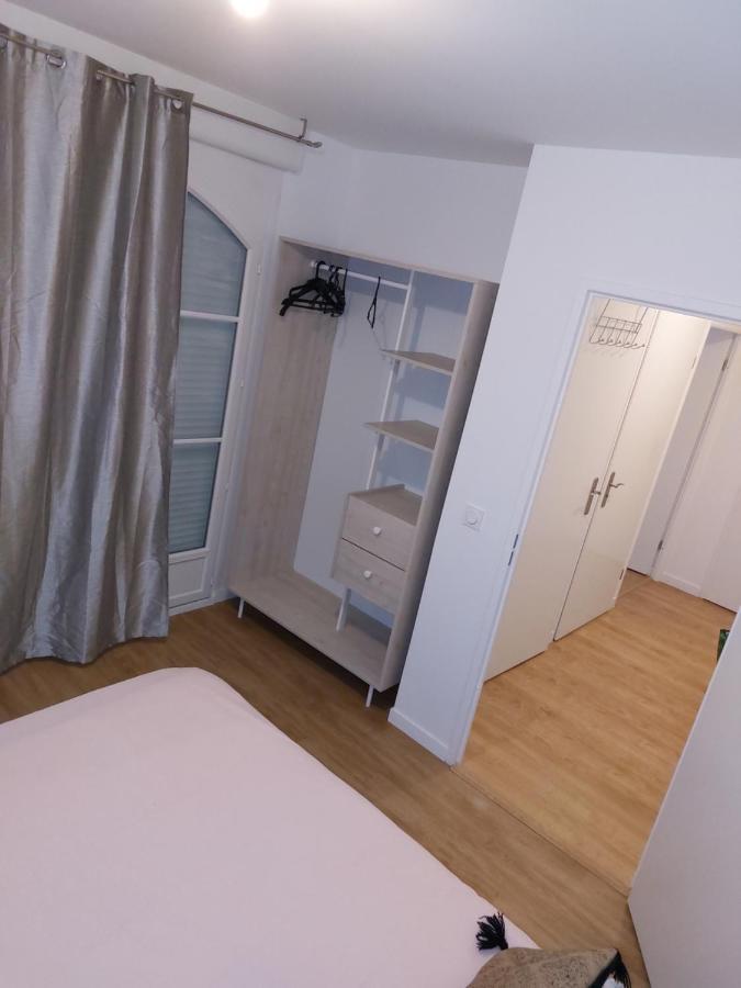 New Regence Apartment Серрі Екстер'єр фото